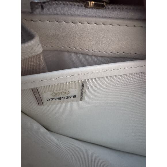 Chanel Boy Cream Beige Gold Tone Long Quilted Wallet W/box - Picture 6 of 14